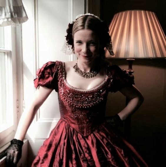 Free porn pics of Dr Lucy Worsley UK TV Historian 6 of 10 pics