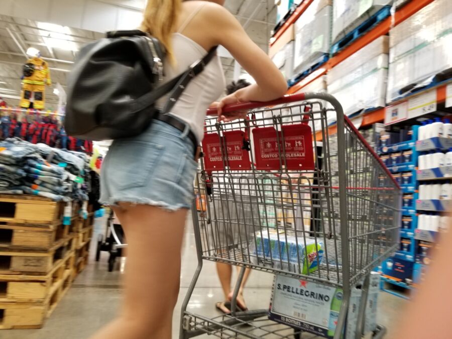 Free porn pics of cheeky asian shopping around wearing short jean shorts 10 of 36 pics