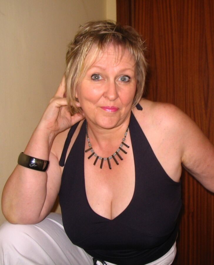 Free porn pics of Fantastic Mature Cleavage 2 of 24 pics