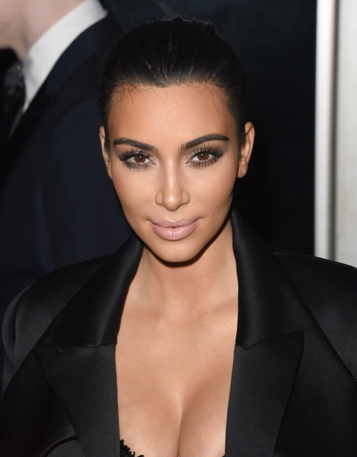 Free porn pics of Kim Kardashian Facial 11 of 33 pics