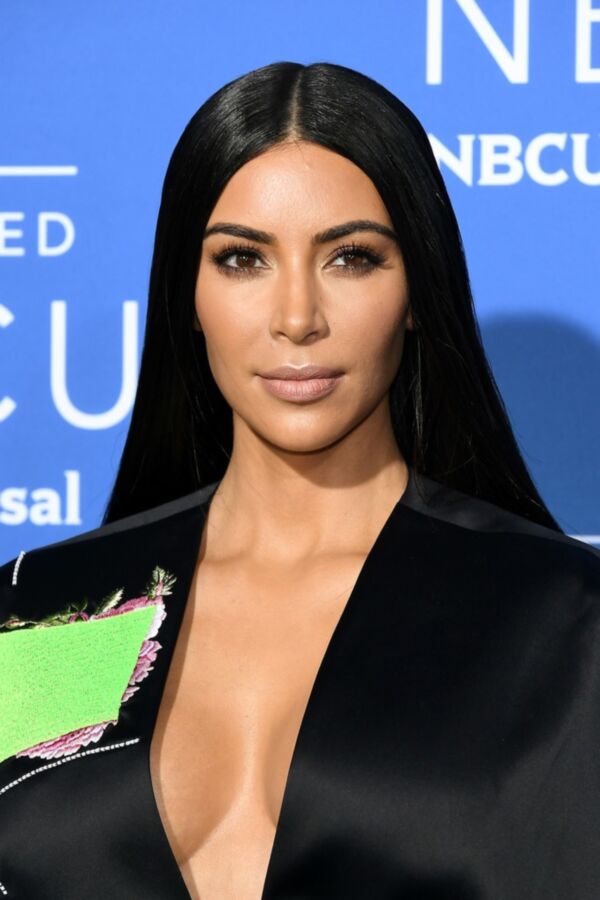 Free porn pics of Kim Kardashian Facial 24 of 33 pics