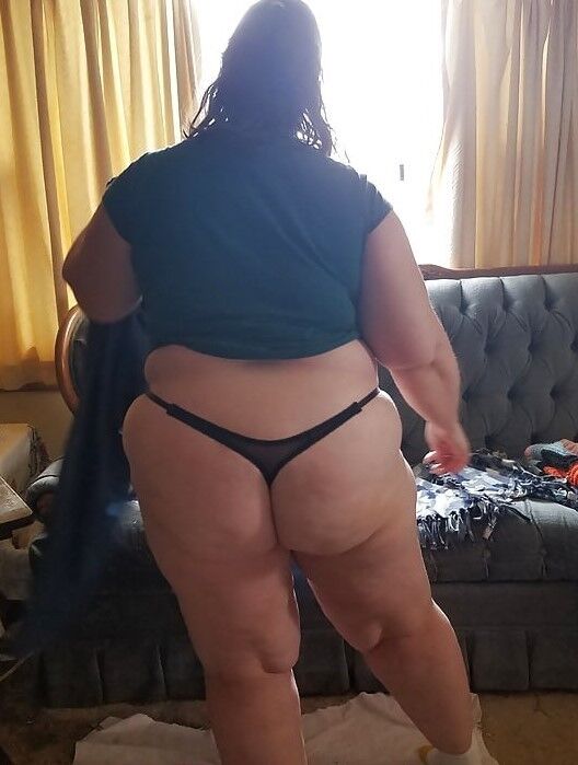 Free porn pics of bbw mature Jenn 18 of 32 pics