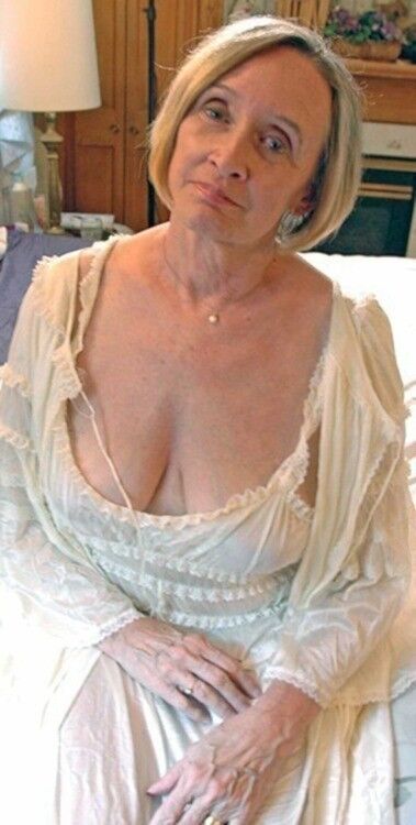 Free porn pics of Fantastic Mature Cleavage 10 of 24 pics