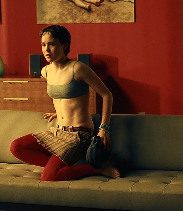 Free porn pics of Dyke Celeb Ellen Page 6 of 42 pics