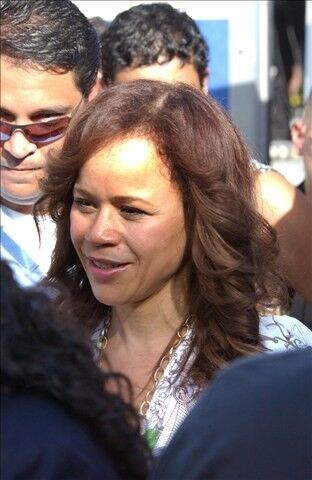 Free porn pics of Rosie Perez 13 of 105 pics