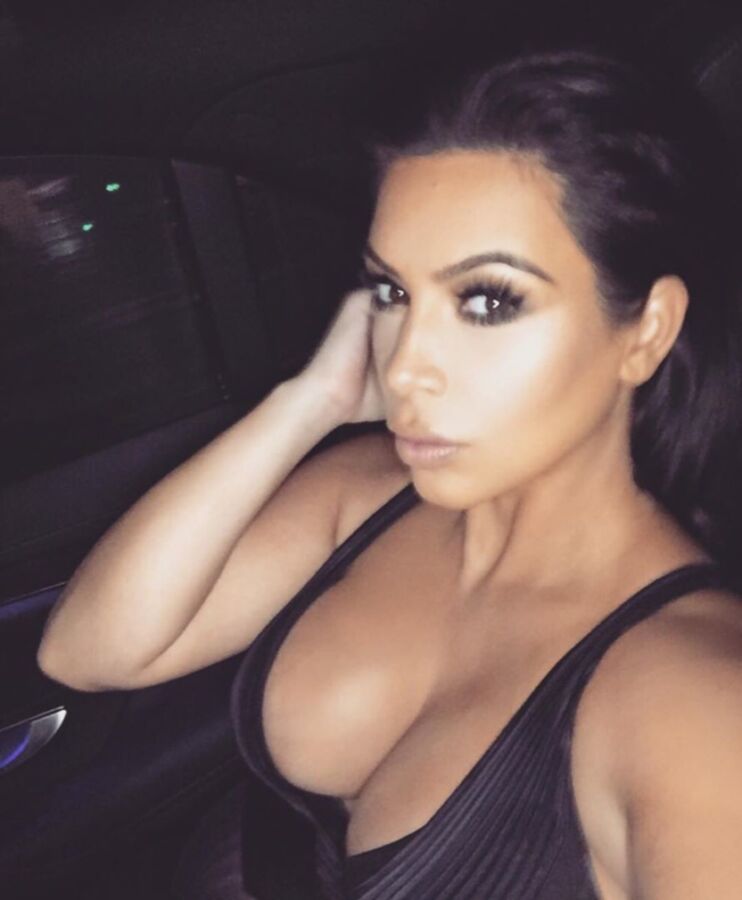 Free porn pics of Kim Kardashian 21 of 224 pics