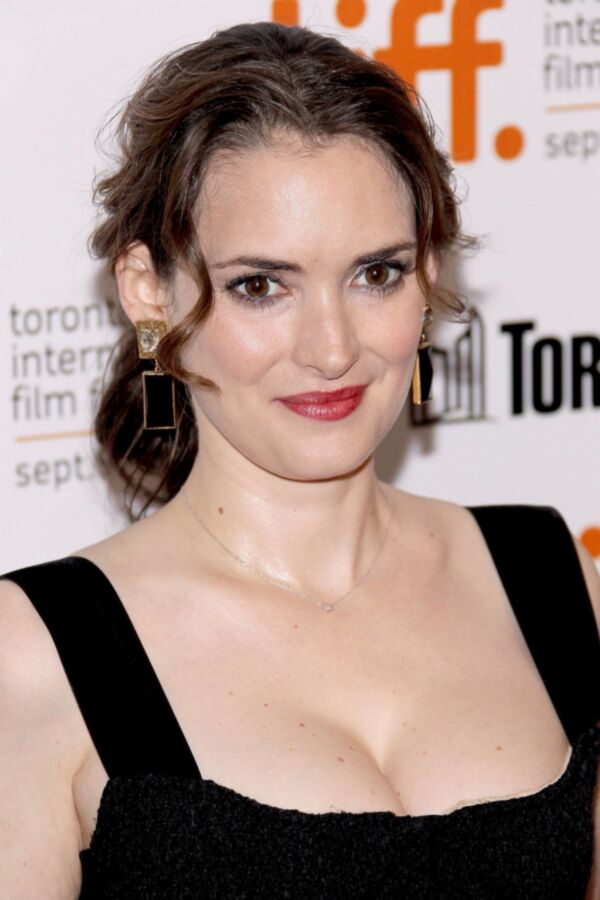 Free porn pics of WINONA RYDER 7 of 14 pics