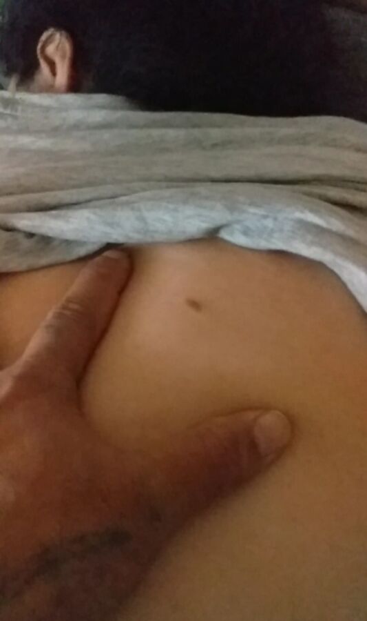 Free porn pics of Giving my wife a good morning rub 15 of 18 pics