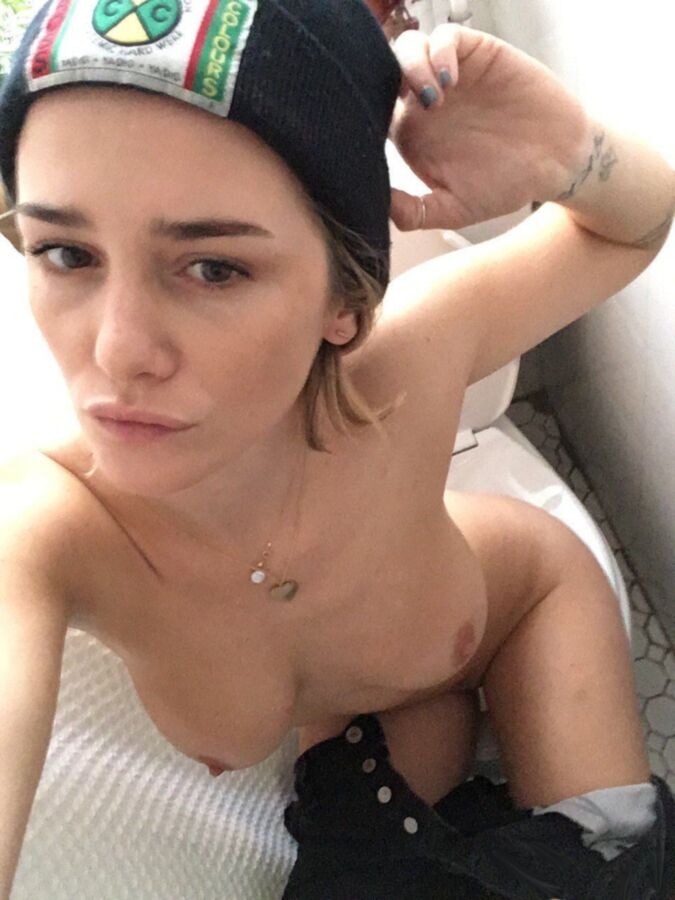 Free porn pics of ADDISON TIMLIN 14 of 19 pics