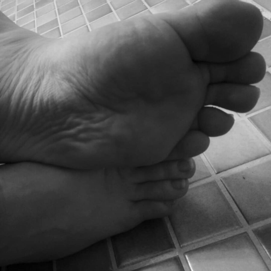 Free porn pics of My men feet and I love it too 12 of 18 pics