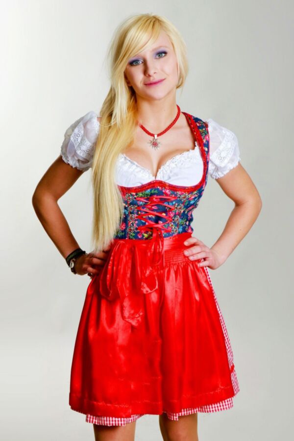 Free porn pics of Fesche Madln im Dirndl zum Hundertsiebenundviersigst`n 18 of 100 pics