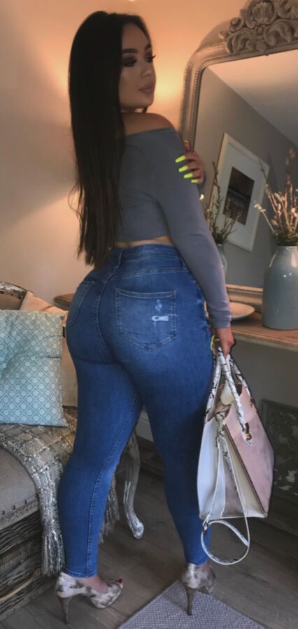 Free porn pics of Curvy Instagram slut wants you to use her thick body 7 of 27 pics
