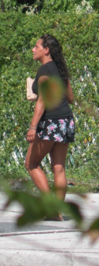 Free porn pics of Cheap Slutte Thick Streetwalker in Shorts, Tanned and Ready 9 of 10 pics