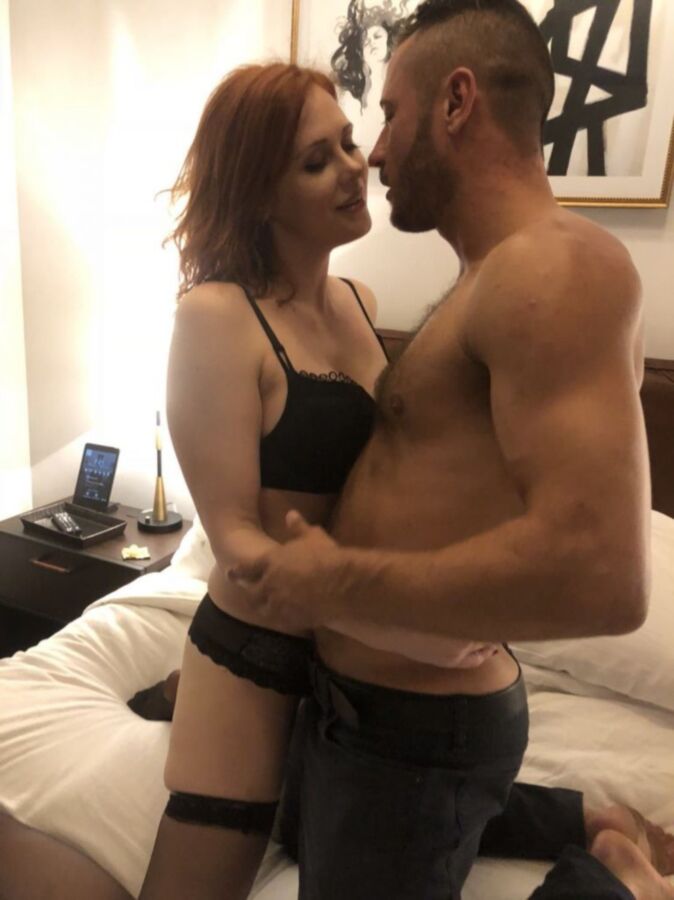 Free porn pics of Maitland ward : some sextapes availaibles 9 of 9 pics