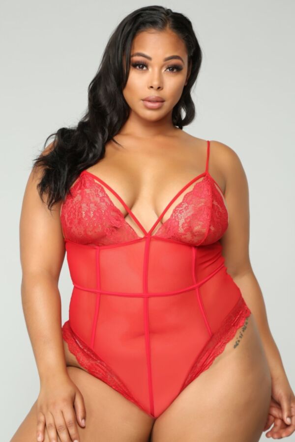 Free porn pics of plus size lingerie III 12 of 120 pics