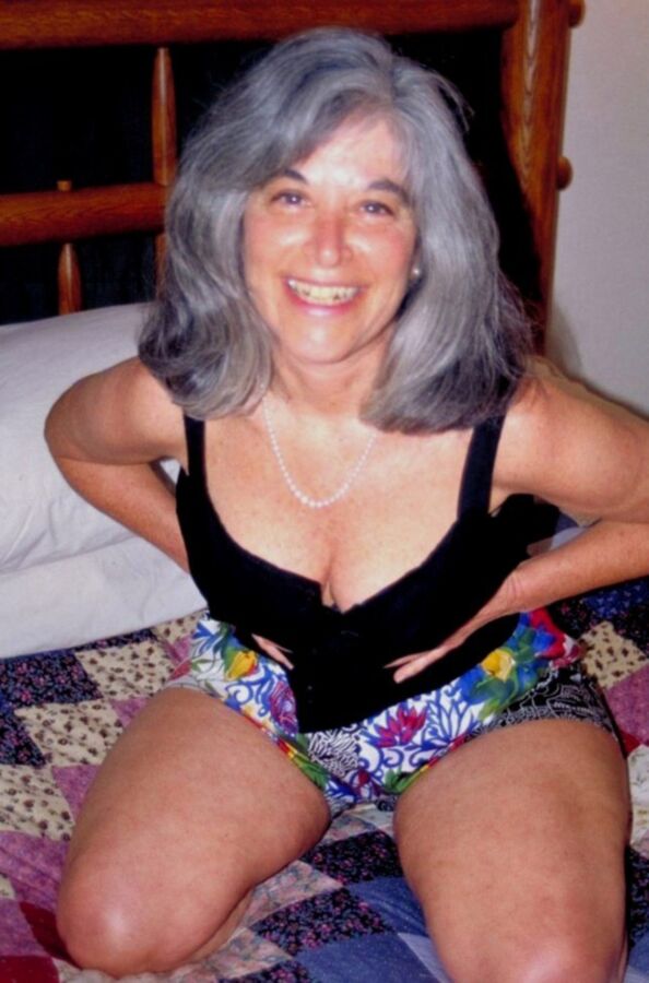 Free porn pics of Dea - A Silver Fox Granny 3 of 69 pics