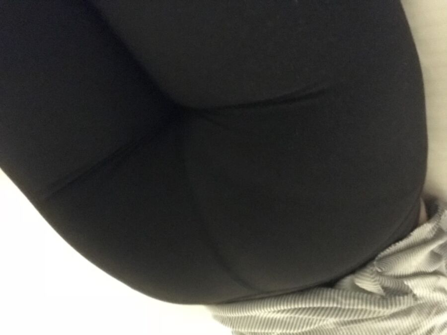 Free porn pics of wife leggings juicy ass 6 of 14 pics