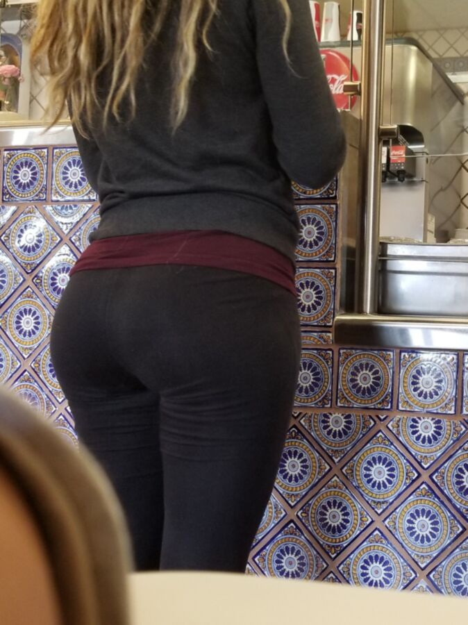 Free porn pics of Thick young Mexican in  tight leggings   4 of 12 pics