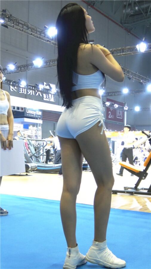 Free porn pics of Candid: Chinese ass in shorts.... 20 of 39 pics