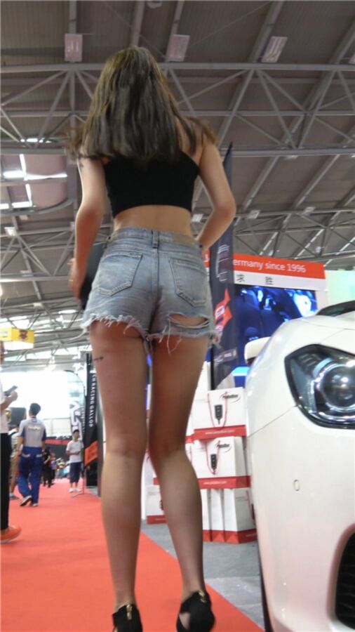 Free porn pics of Candid: Chinese ass in shorts.... 11 of 39 pics