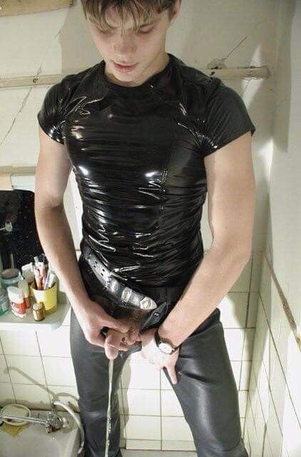 Free porn pics of latex_boys fetish_boys sexy_boys 5 of 50 pics