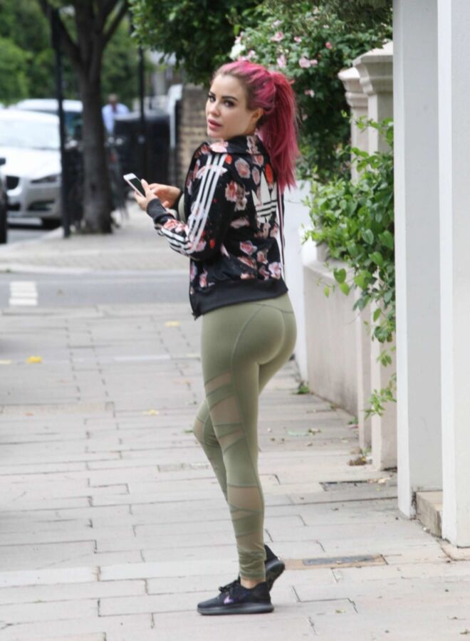 Free porn pics of CARLA HOWE 22 of 291 pics