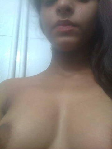Free porn pics of Saima 21 of 49 pics