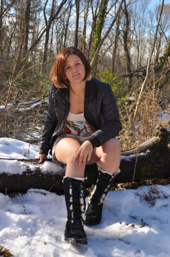 Free porn pics of Girl strips down to her boots in the snow 3 of 39 pics