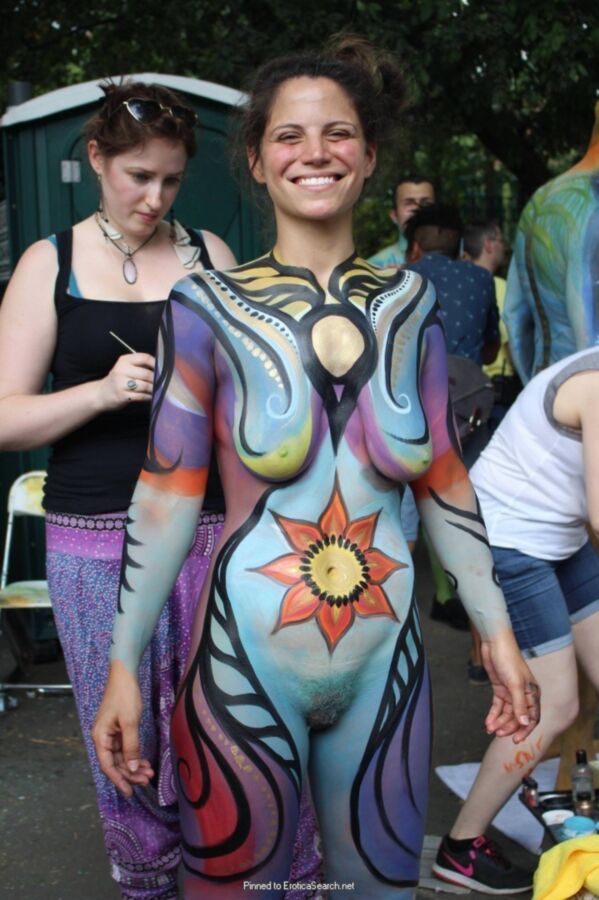 Bodypaint - Nuded Photo.