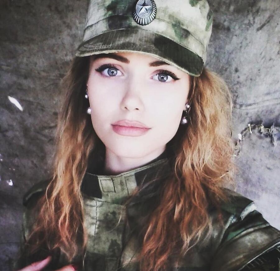 Free porn pics of Military russian girls 18 of 27 pics