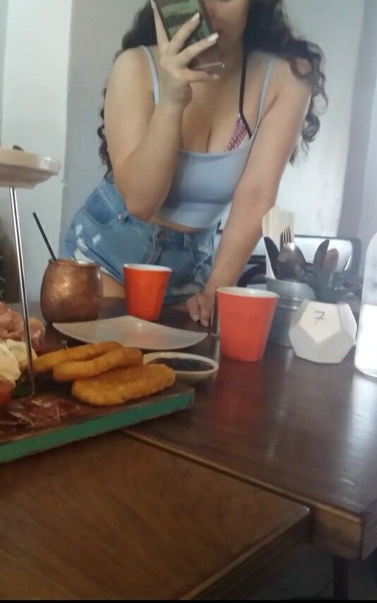 Free porn pics of Breakfast with my girls 18 of 21 pics