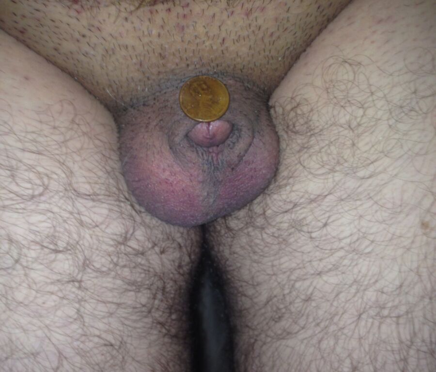 Free porn pics of Sorry your penis is to small  15 of 20 pics