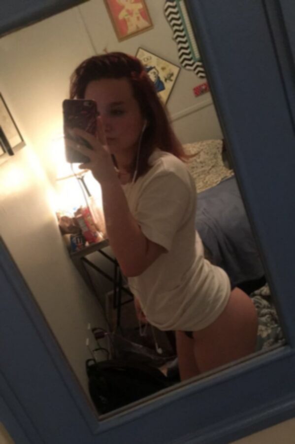 Free porn pics of Horny teen wants it bad 10 of 25 pics