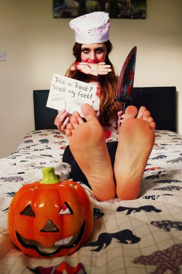 Free porn pics of Contribution - Trick or Treat, Smell my Feet! 7 of 23 pics