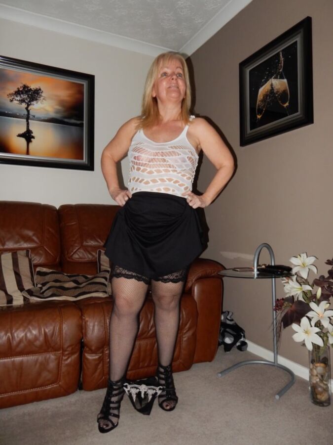 Free porn pics of UK Scottish Tricia from Ayrshire 10 of 106 pics