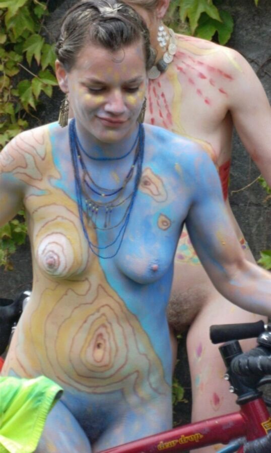 Free porn pics of World Naked Bike Ride 23 of 40 pics