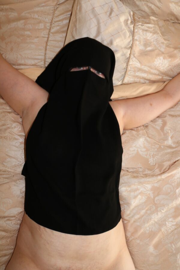 Free porn pics of Niqab Bondage 4 of 38 pics