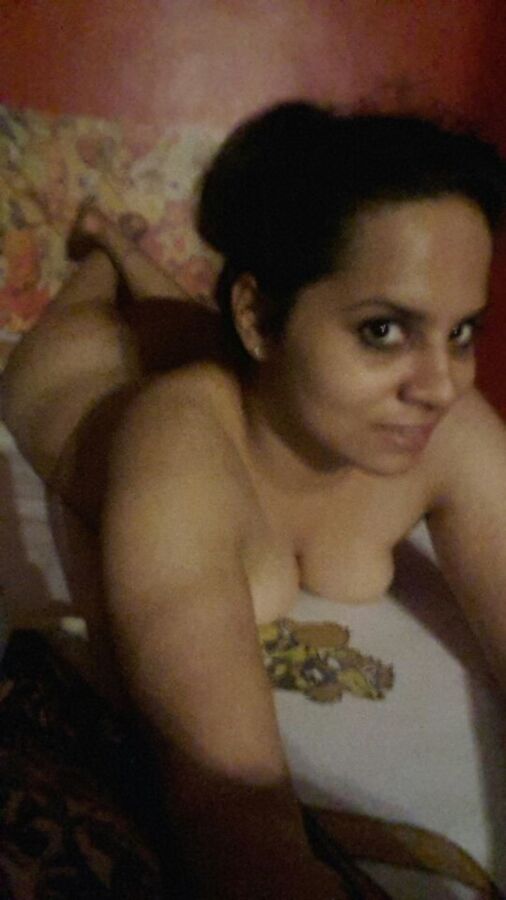 Free porn pics of Indian hot wife 20 of 68 pics