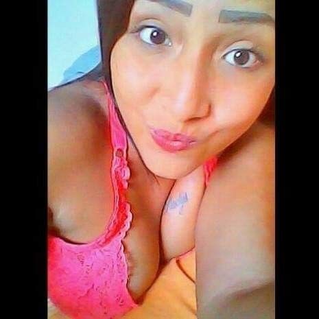 Free porn pics of Cute latina teen 16 of 24 pics