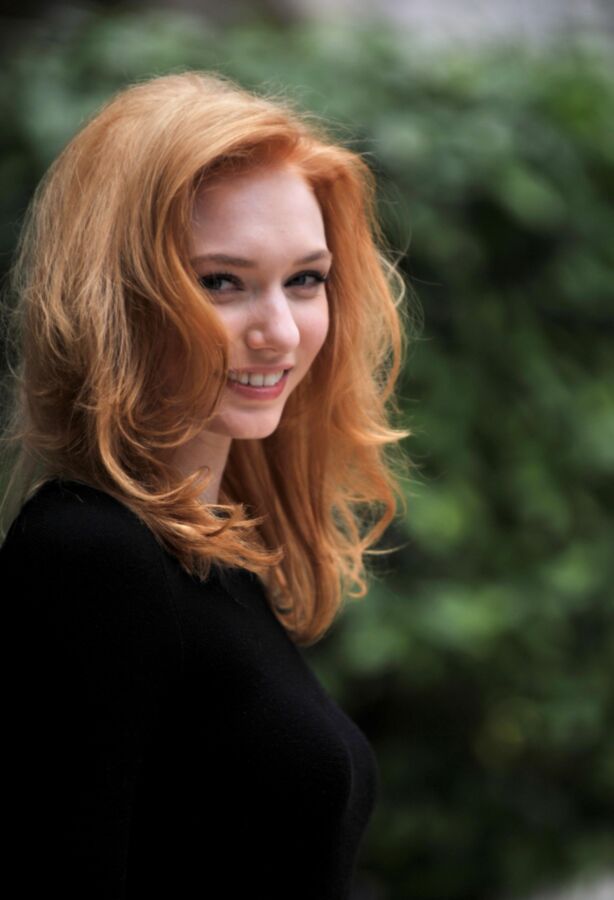 Free porn pics of Eleanor Tomlinson 8 of 453 pics