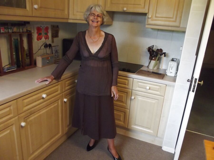 Free porn pics of Granny takes all off in kitchen 3 of 7 pics