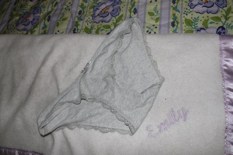 Free porn pics of panties of a step daughter 7 of 54 pics