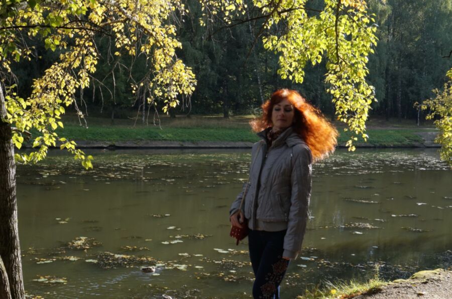 Free porn pics of Autumn light on redhair 11 of 17 pics