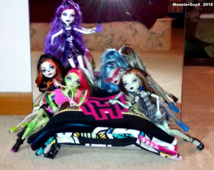 Free porn pics of Monster High Doll Porn 1 of 23 pics