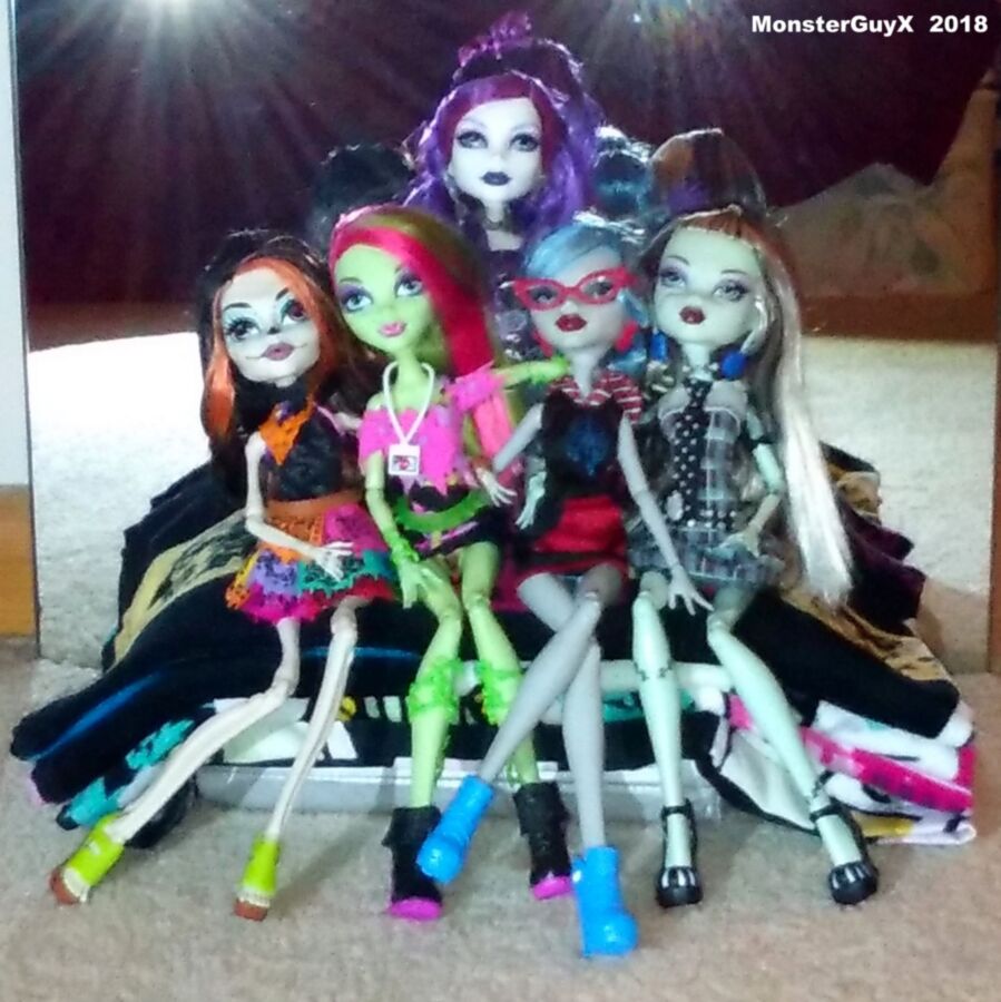 Free porn pics of Monster High Doll Porn 4 of 23 pics