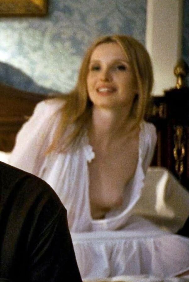 Free porn pics of Julie Delpy Nude 2 of 18 pics