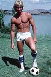 Free porn pics of gay men wearing tube socks in the park 11 of 30 pics