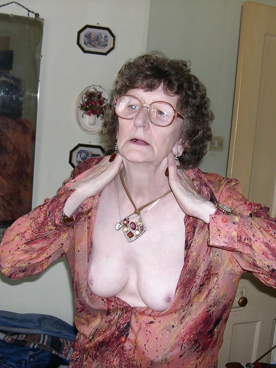 Free porn pics of Old slut granny jenny showing her nice tits (update) 6 of 12 pics