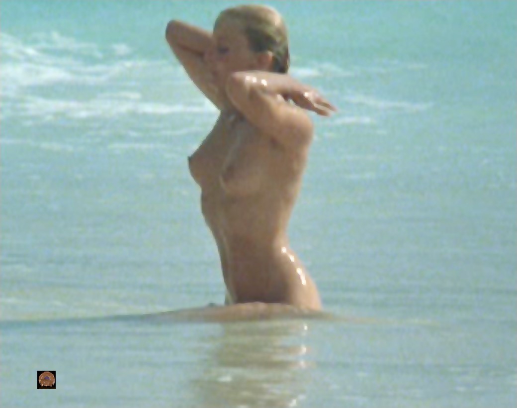 Free porn pics of Bo Derek 18 of 34 pics