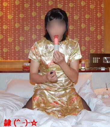 Free porn pics of japanese crossdresser gold qipao toy 4 of 9 pics